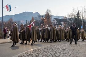 2021-11-11_Swieto_niepodleglosci_na_placu_przemarsz_na_cmentarz_apel_poleglych6392