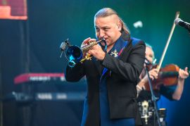2022-06-03_Koncert_Zakopane_Golec_uOrkistra6951