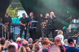 2022-06-03_Koncert_Zakopane_Golec_uOrkistra7078
