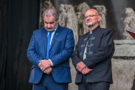 2022-06-05_Opera_Goralska_o_papiezu_Zakopane_Rowien_Krupowa9246