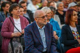 2022-06-05_Opera_Goralska_o_papiezu_Zakopane_Rowien_Krupowa9305