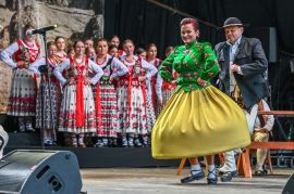 2022-06-05_Opera_Goralska_o_papiezu_Zakopane_Rowien_Krupowa9474