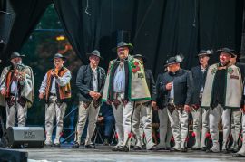 2022-06-05_Opera_Goralska_o_papiezu_Zakopane_Rowien_Krupowa9741