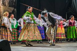 2022-06-05_Opera_Goralska_o_papiezu_Zakopane_Rowien_Krupowa9817